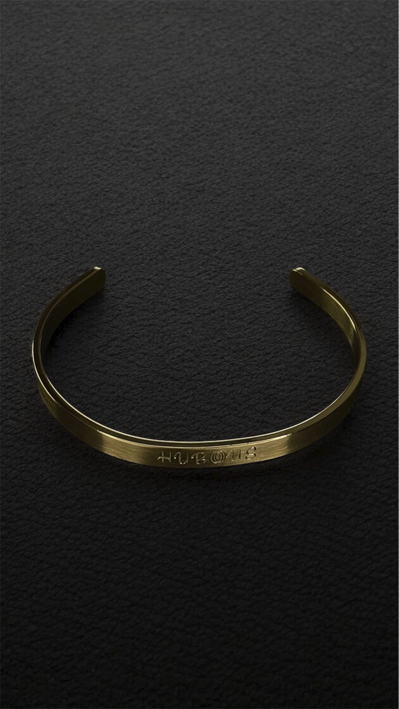 Brazalete Eternal personalizado de acero inoxidable 6 mm, (acabado mate) DORADO.