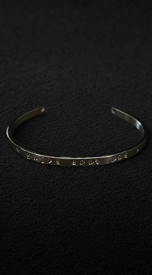Brazalete Eternal personalizado de acero inoxidable 4mm, PLATA.