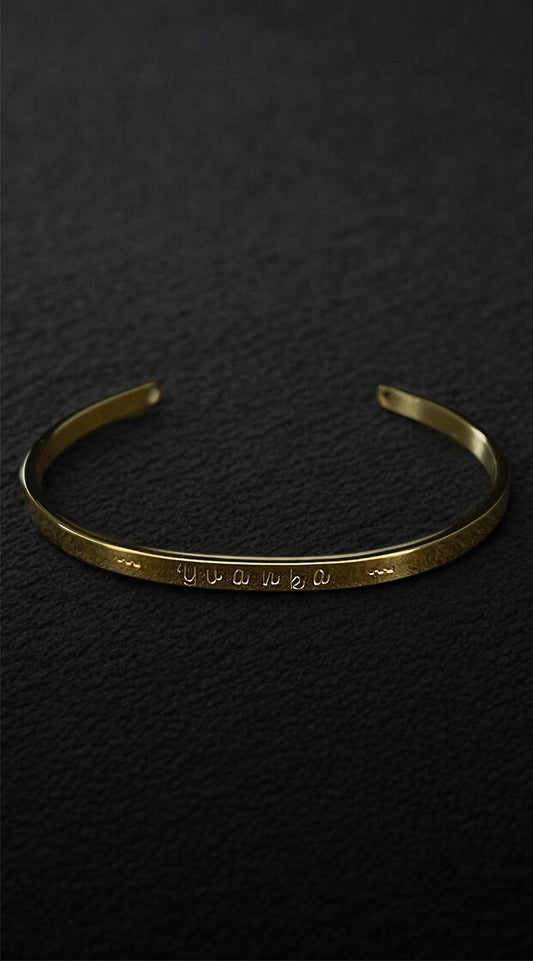 Brazalete Eternal personalizado de acero inoxidable 4mm,  DORADO.